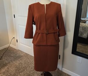 PRESTON & YORK RUST SKIRT SUIT 12/14